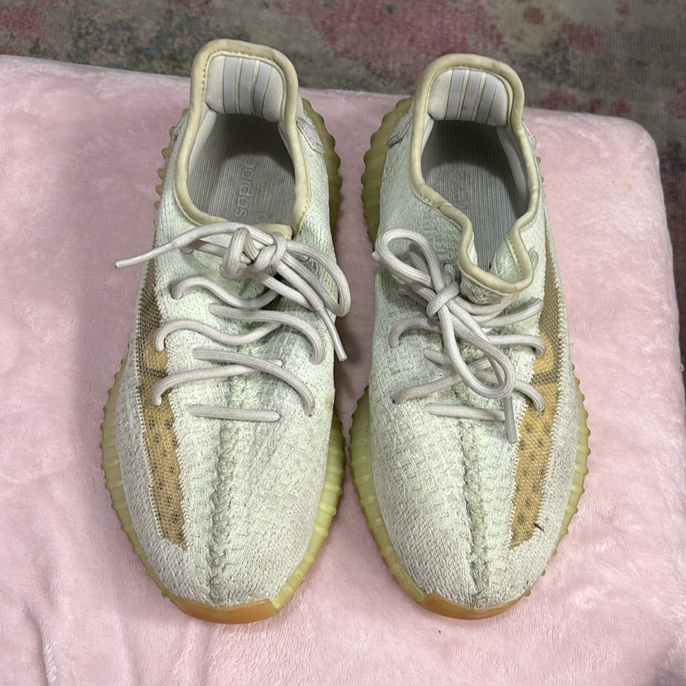 Yeezy adidas Mens Boost 350 V2 EG7491 Hyper Space